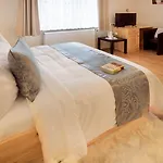 Regiohotel Germania - #direktamkurpark #wellnessbereich #fruehstuecksbuffet #freeparking Otel 3*