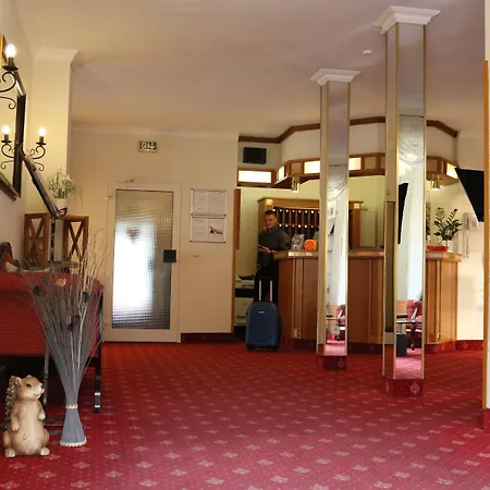 Regiohotel Germania - #direktamkurpark #wellnessbereich #fruehstuecksbuffet #freeparking 3*