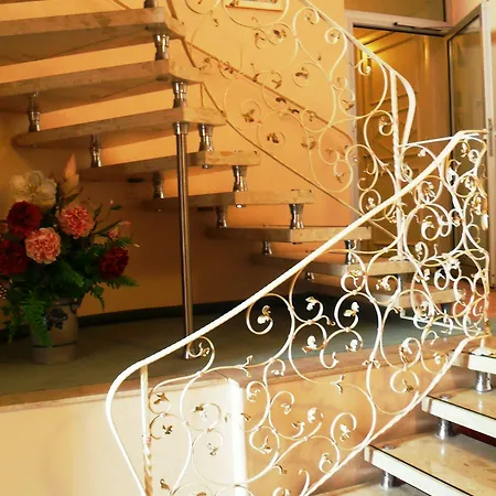 فندق Regiohotel Germania - #direktamkurpark #wellnessbereich #fruehstuecksbuffet #freeparking 3*