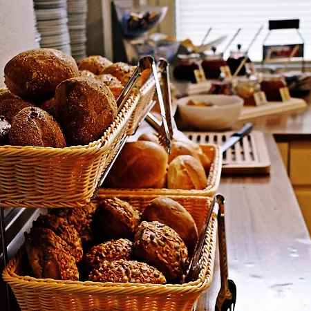 Hotel Regiohotel Germania - #direktamkurpark #wellnessbereich #fruehstuecksbuffet #freeparking 3*
