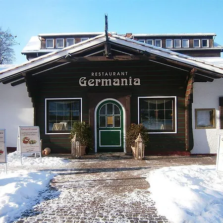Regiohotel Germania - #direktamkurpark #wellnessbereich #fruehstuecksbuffet #freeparking Отель