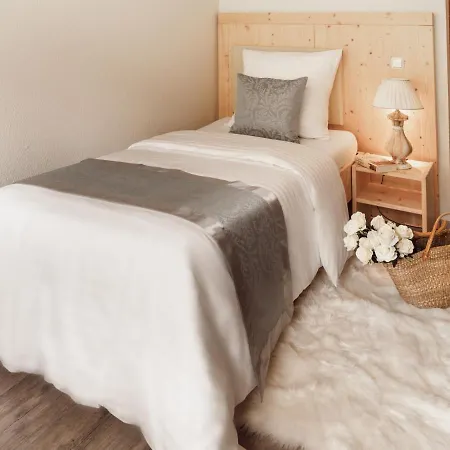 Hotel Regiohotel Germania - #direktamkurpark #wellnessbereich #fruehstuecksbuffet #freeparking 3*