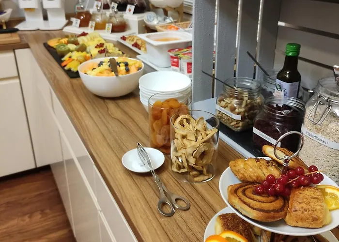 Regiohotel Germania - #direktamkurpark #wellnessbereich #fruehstuecksbuffet #freeparking