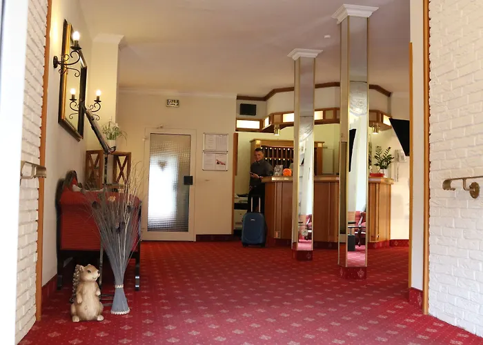 Regiohotel Germania - #direktamkurpark #wellnessbereich #fruehstuecksbuffet #freeparking 3*