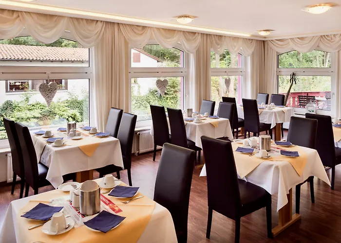 Hotel Regiohotel Germania - #direktamkurpark #wellnessbereich #fruehstuecksbuffet #freeparking 3*